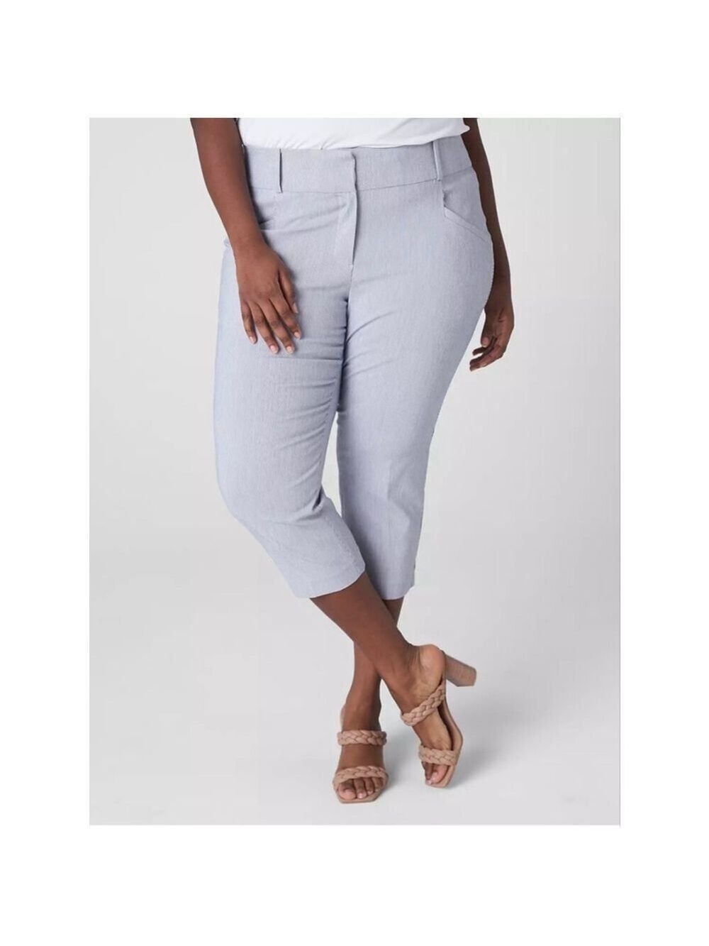 Lane Bryant Light Gray Capri Pants Plus Size 18 Slim Polished Crop